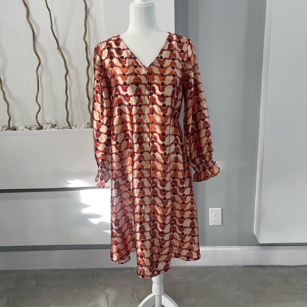 Chic Long Sleeve V-Neck Dress in Red and Brown